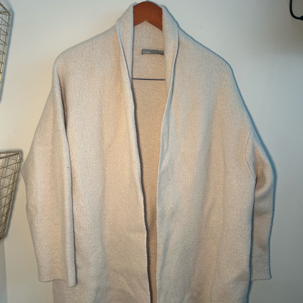 Vince. Ivory Cardigan Large